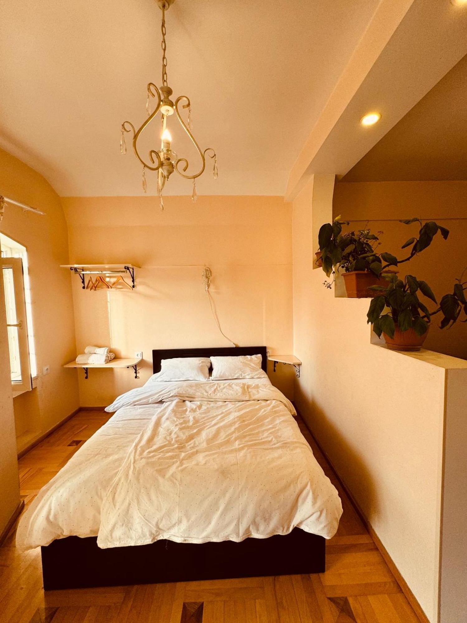 Sky Guest House Tbilisi Exterior foto